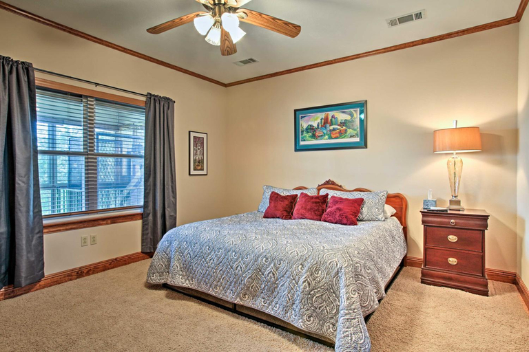 Bedroom 2, Private Dock with Lift Waterfront New Orleans Home!, Orleans