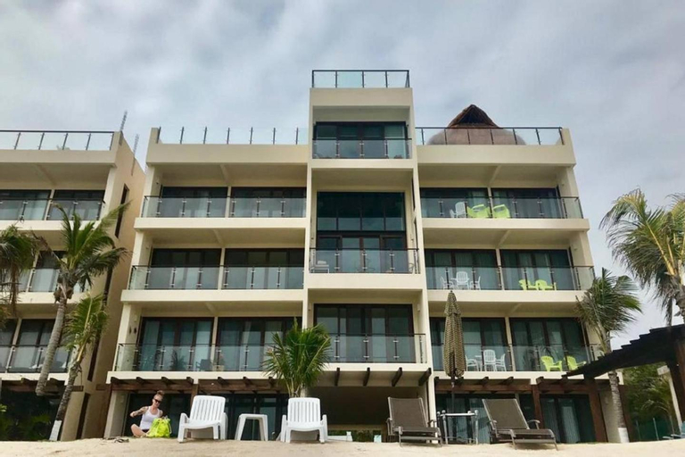 Deluxe New Beachfront Penthouse in Akumal, Cozumel