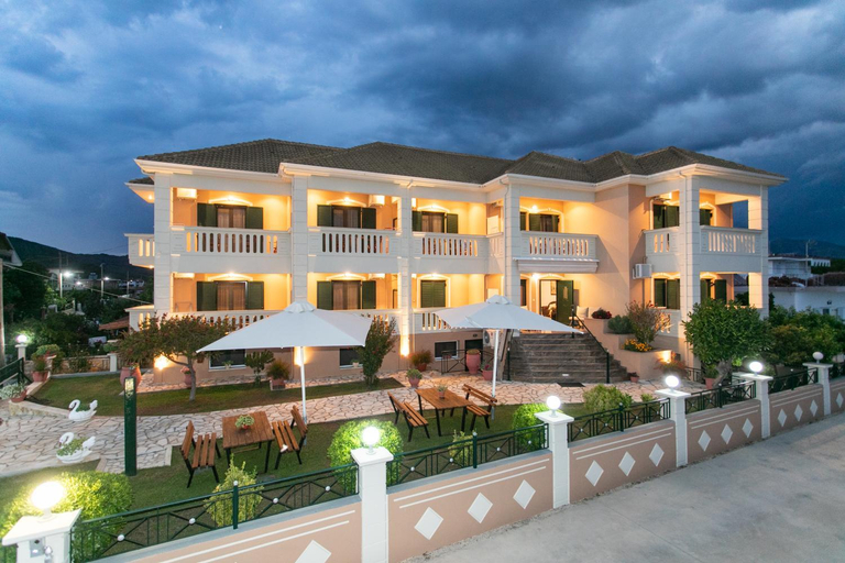 Others 2, Lady Elena Hotel, Epirus