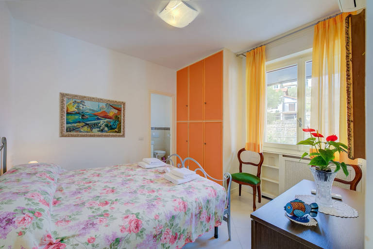 Room 2, Rhapsody By The Sea in San Remo, Imperia