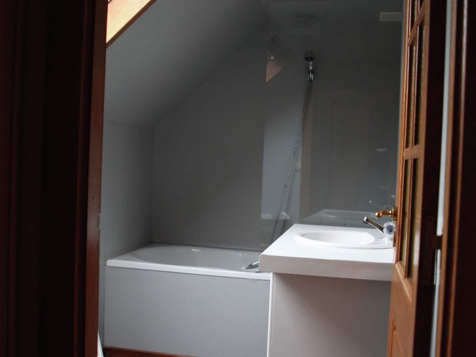 Bathroom, Lakeside Getaway in Bouillon, Luxembourg