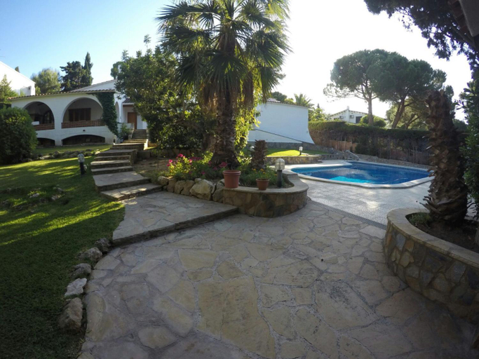 Others 5, Roc Beach Villa, Tarragona