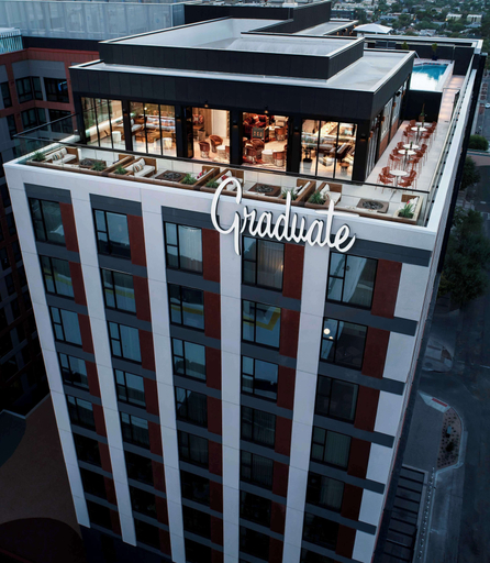 Exterior & Views 2, Graduate by Hilton Tucson, Pima