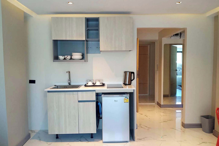 Dining Room 15