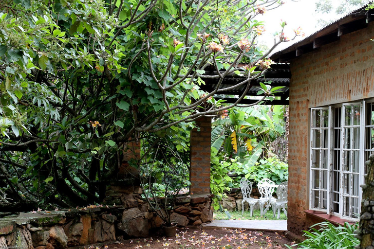 4, Down Gran's Self-Catering Cottage, Lobamba Lomdzala