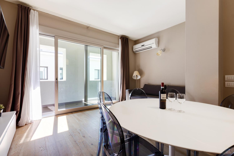 Dining Room 10