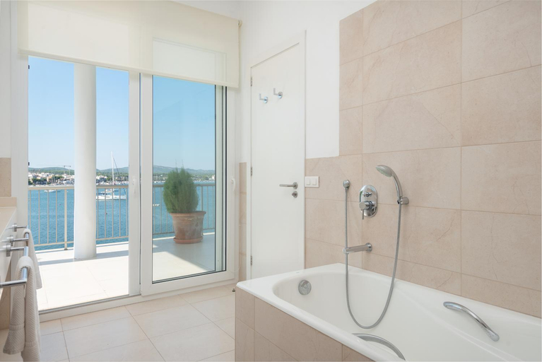 Bathroom 2, Villa Can Marilla, Baleares