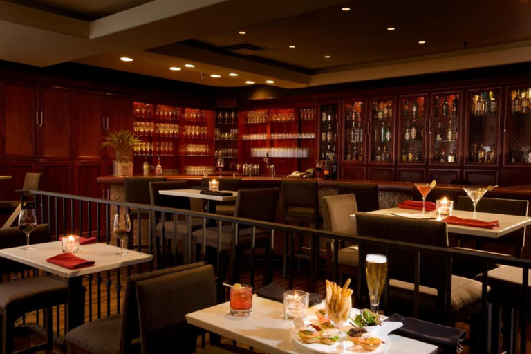 Food & Drinks 5, Executive Hotel Vancouver Airport, Greater Vancouver