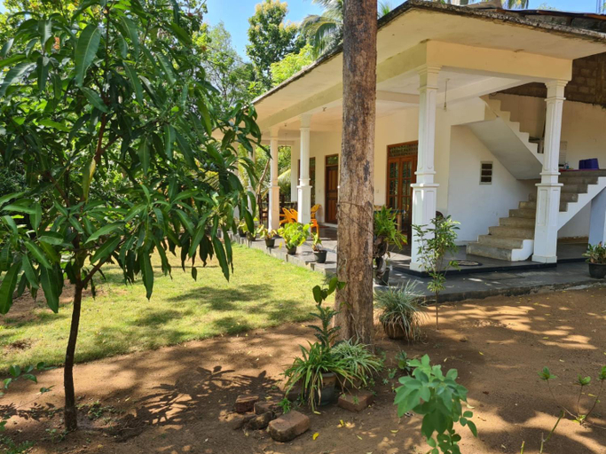 Others 4, Thuruliya Residence, Dambulla