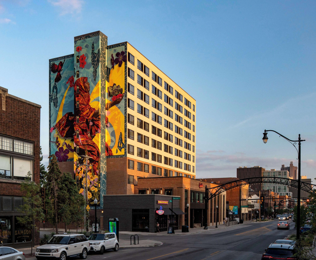 Exterior & Views 2, Graduate by Hilton Columbus, Franklin