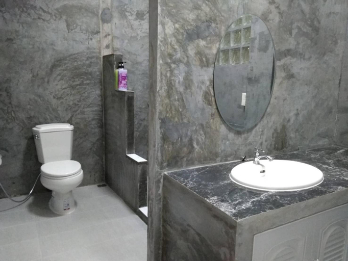 Bathroom 6