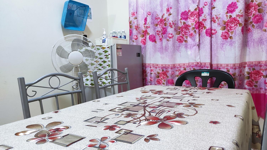Bedroom 2, Hornbill Homestay Samarahan, Kuching