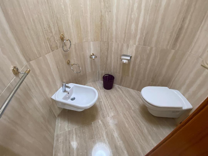 Bathroom 2, Villa Bravo in Anfi Tauro Golf resort, Las Palmas