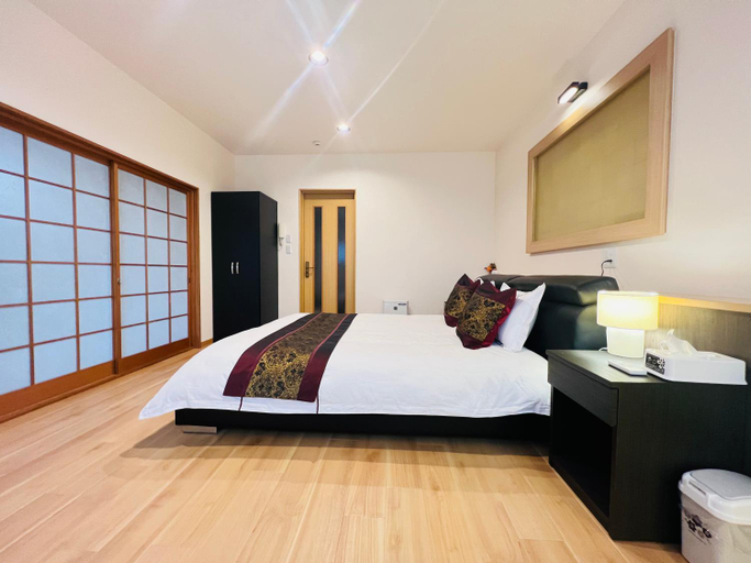 Bedroom 8
