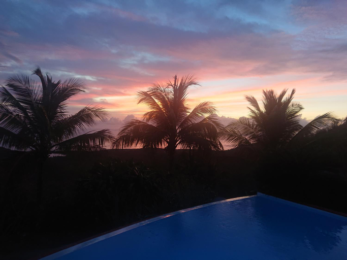 Others 4, Villa du Cap Beauchene, Le Marin