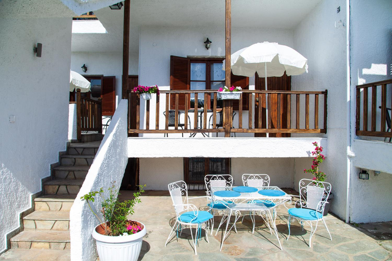 Facilities 3, F & B Summer Collection - Holiday Flats, Central Macedonia