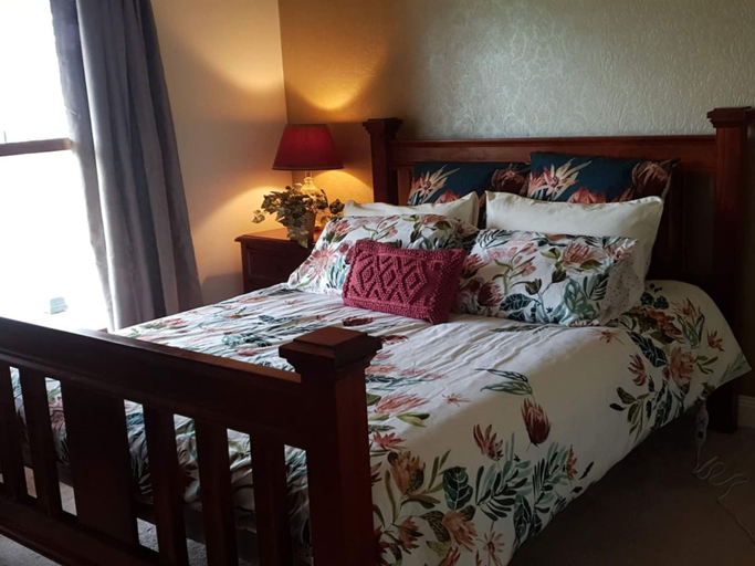 Bedroom 3, Jilly Park Farm Interactive Experience, Baw Baw  - Pt B West