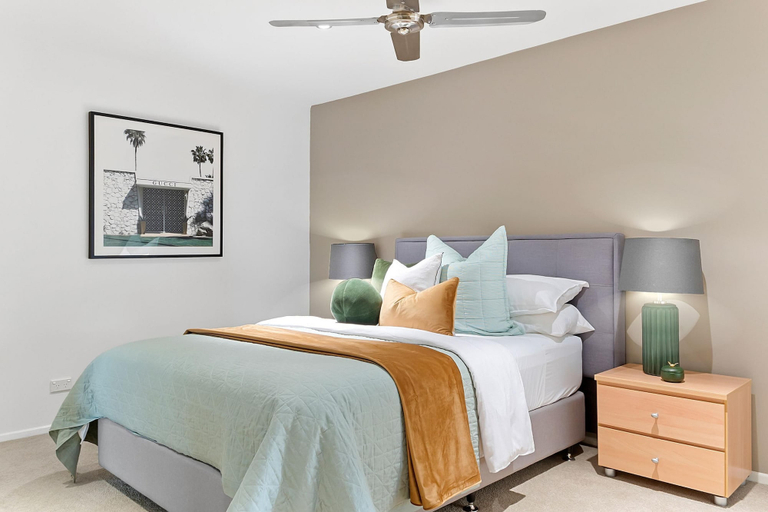 Bedroom 3, Sunset View Luxury 4 Bedrooms With Sauna, Melbourne