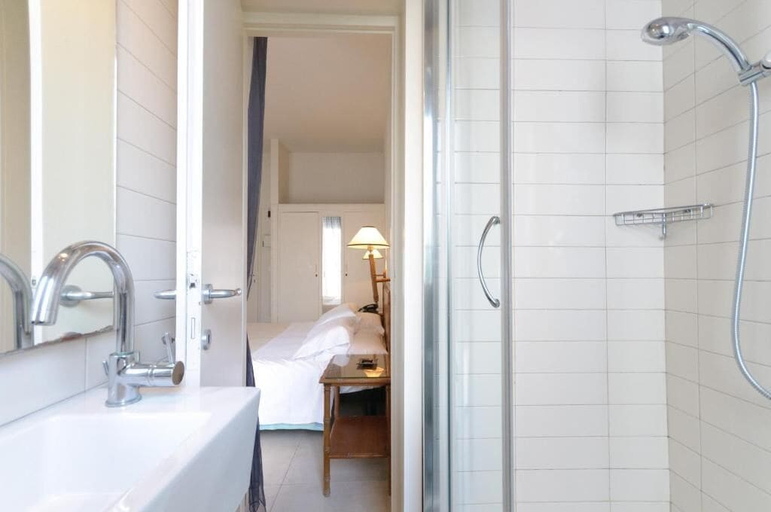 Bathroom 4, Hotel Trionfal, Ravenna