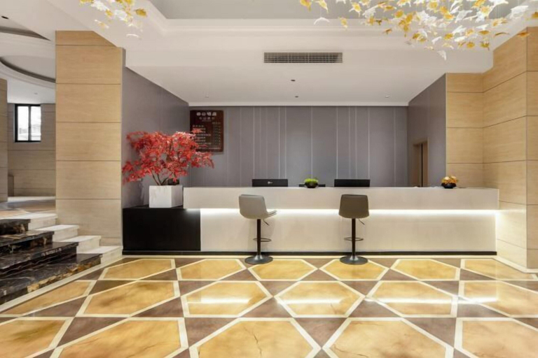 Others 4, Xiang Shan Hotel, Chongqing