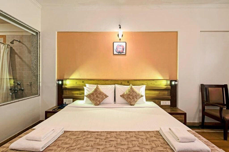 Bedroom 2, Hotel Sapphire, Pune