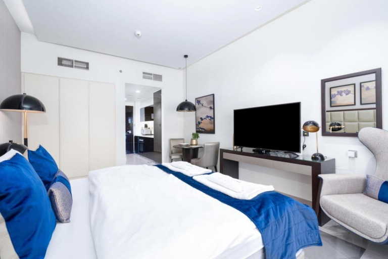 Room 2, Stunning Studio Near Burj Khalifa, Dubai