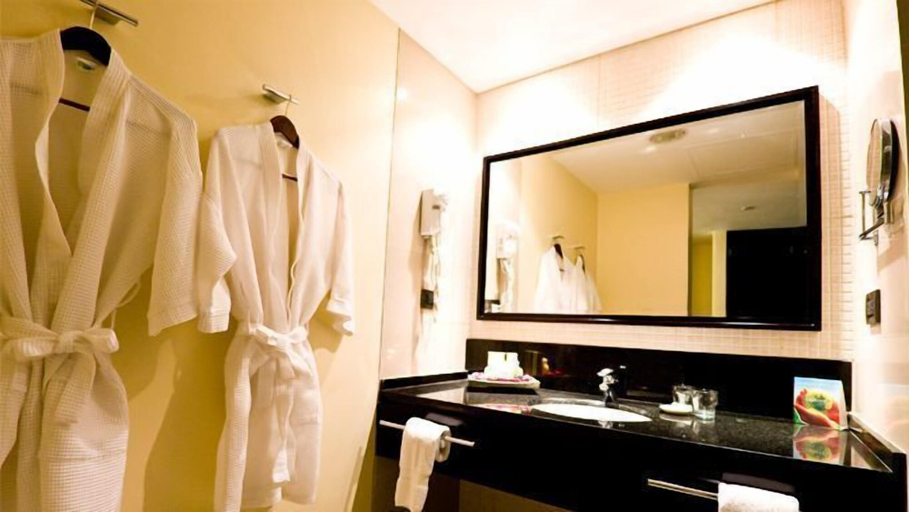 Bathroom 5, Lidotel San Cristobal, Cárdenas
