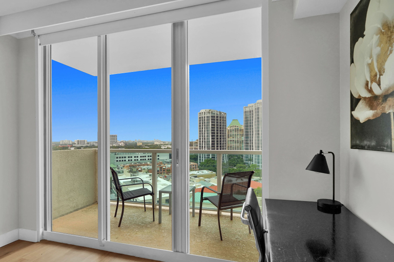 Others 5, Find Tranquility in the Grove, Miami-Dade