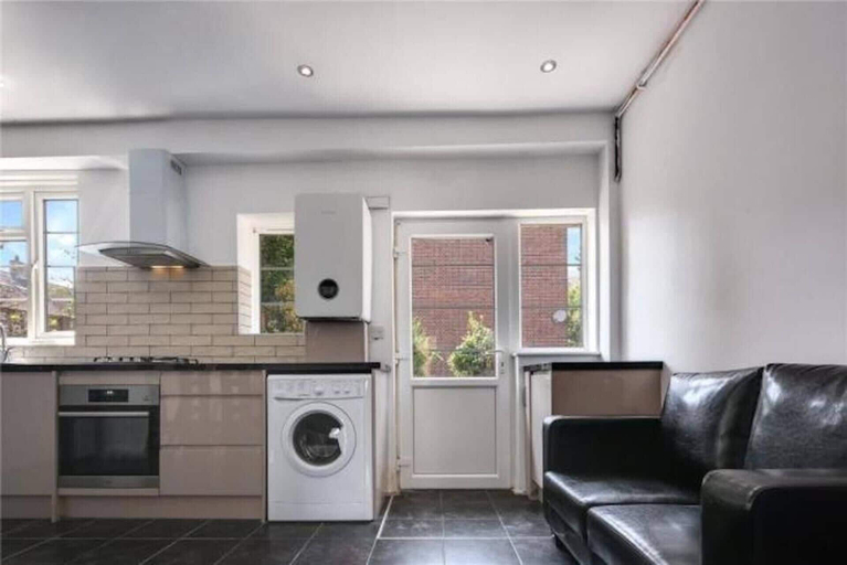 Others 5, Limehouse Townhomes-4 Bedrooms,3 Bathrooms,garden, London
