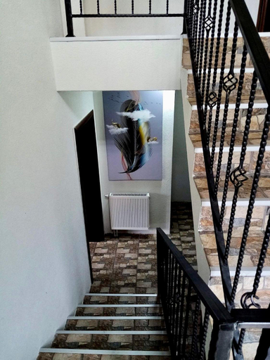 Others 3, Villa Marija