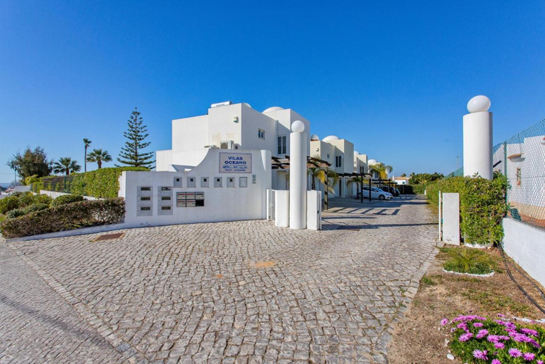 Others 4, Villas Sol e Poesia, Albufeira