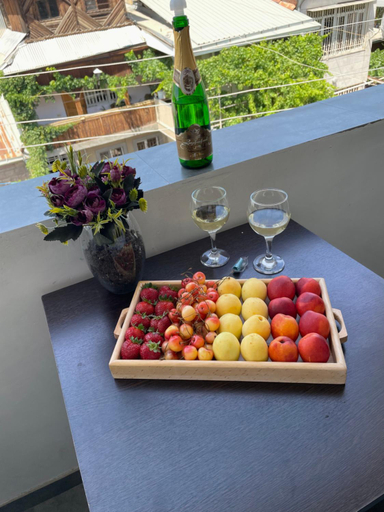 Food & Drinks 4, COMFORTABLE APARTMENT КОМФОРТНЫЕ АПАРТАМЕНТЫ Self Check In, Yerevan