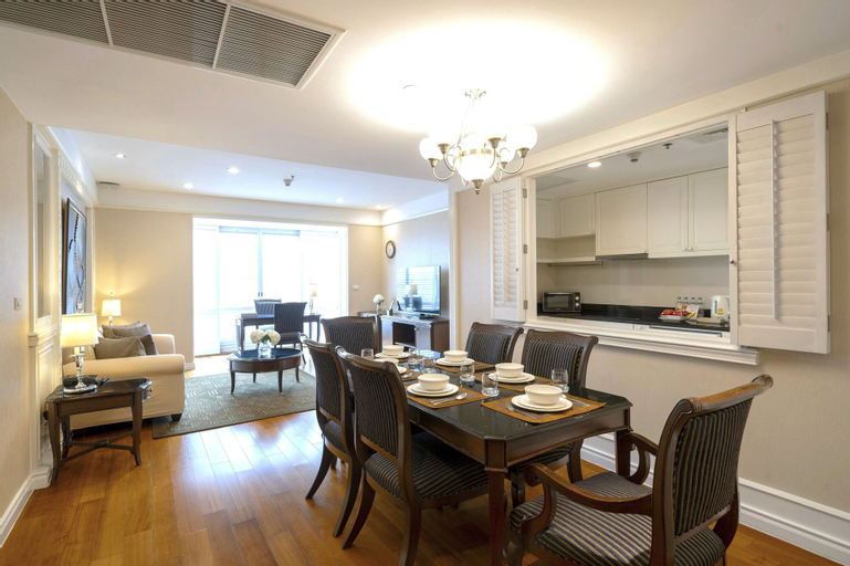 Dining Room 12