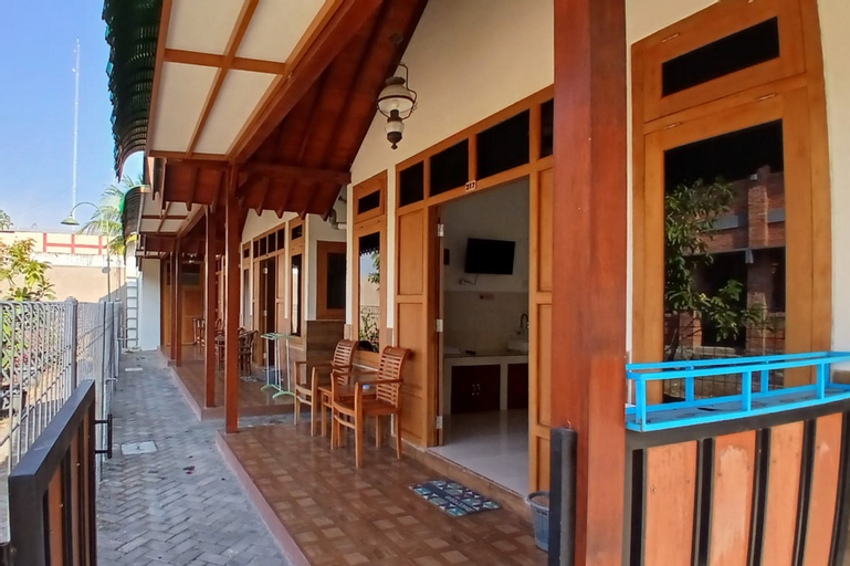 Exterior & Views 3, Kenewae Living near Alun-Alun Wonosari Mitra RedDoorz, Gunung Kidul