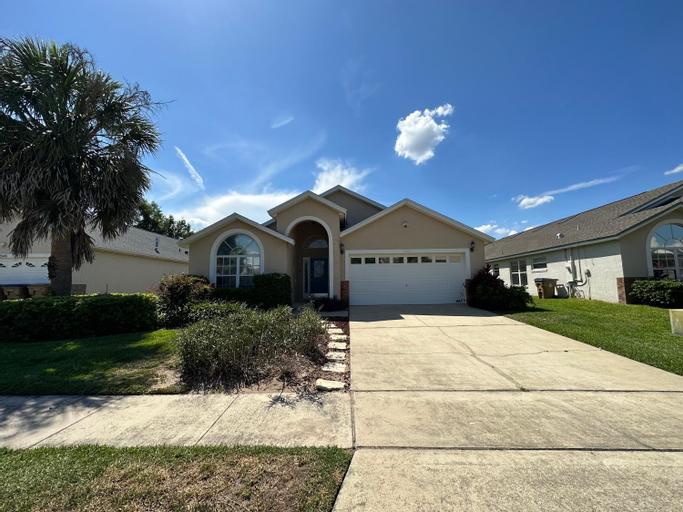 House By the Mouse, Osceola