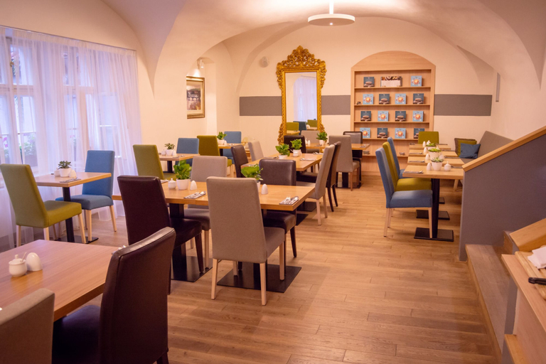 Food & Drinks 5, Hotel Golden Key Prague, Praha 6