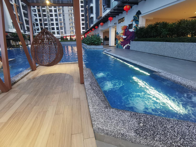 Sport & Beauty 5, K AVENUE B17 house, Putatan