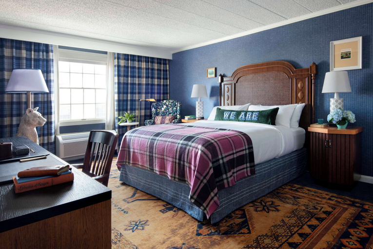 Bedroom 3, Graduate by Hilton State College, Centre