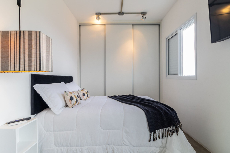 Room 4, Paim 1806 in S o Paulo, São Paulo
