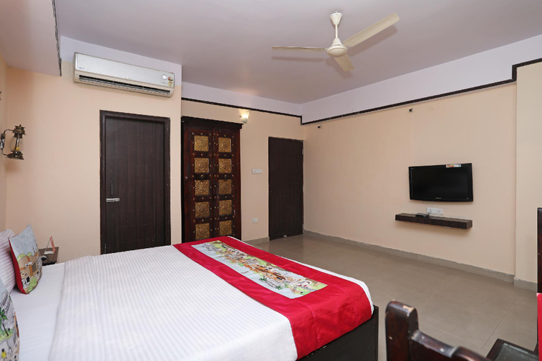 Bedroom 3, Hotel Anand Palace, Jaipur