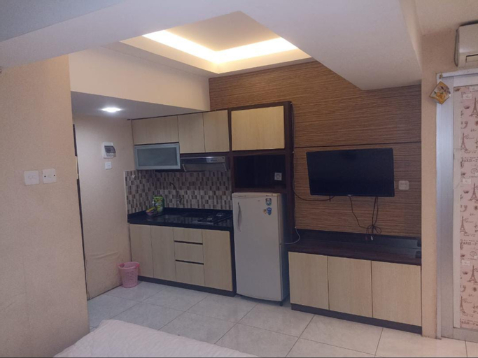 Dining Room 8