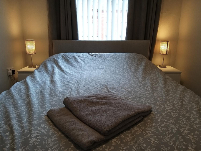 Bedroom 5, Templemore Townhouse, Belfast
