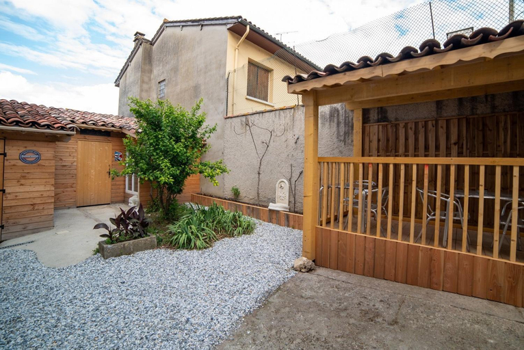 Others 2, etape gimontoise 32 "Chambre tout confort", Gers