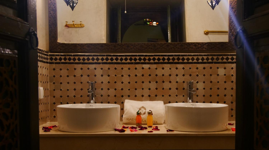 Bathroom 4, Riad Dalla Santa, Marrakech