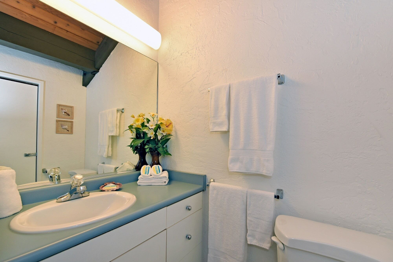 Bathroom 4, Papakea #d402 3 Bedroom Condo by RedAwning, Maui