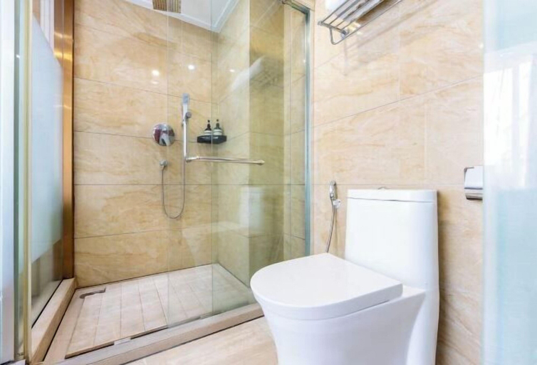 Bathroom 5, Aifeng Hotel (Yiwu Gongren North Road), Jinhua