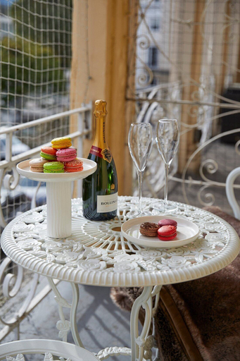 Food & Drinks 5, Rooms on The Prom, Gloucestershire