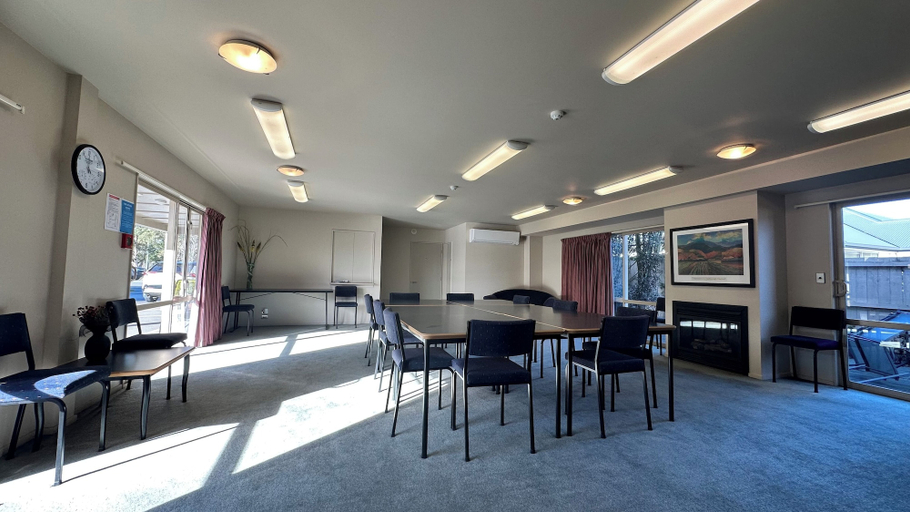 Food & Drinks 5, The Suites Ashburton, Ashburton