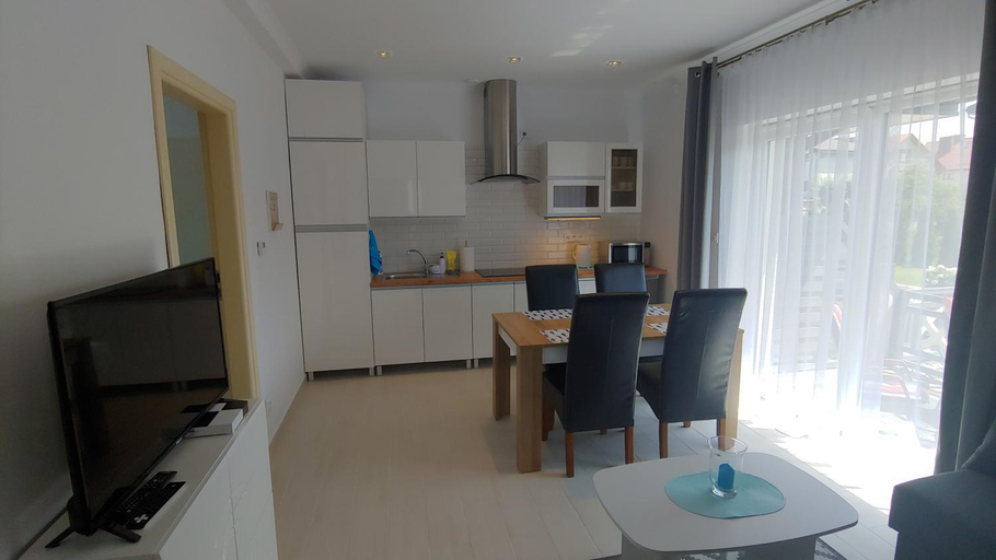 Others 3, Apartamenty Dzemejra - Jumeirah, Sławno