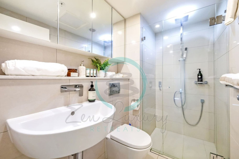 Room 2, Seaview Haven Ocean Vistas Gym Pool Parking, Darwin